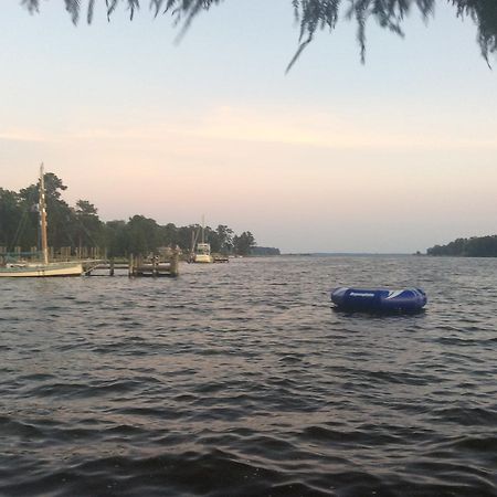 Bath Harbor Marina And Motel Buitenkant foto